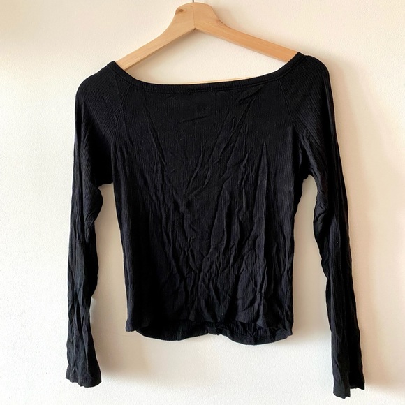 U2B Long Sleeve - Picture 2 of 2